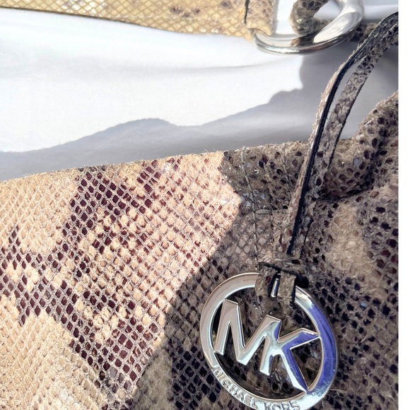 Authentic Michael Kors Tan Snake Print Shoulder Bag - Picture 5 of 6